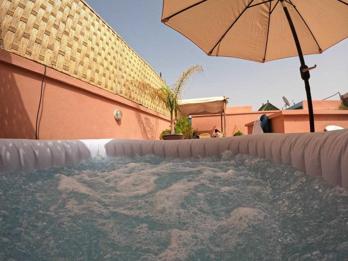 Riad Le Marocain Hotel Marrakesh Exterior photo